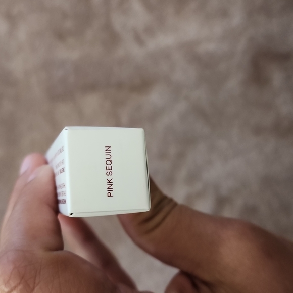 New VINTAGE BY JESSICA LIEBESKIND Sparkling Lip Gloss - Picture 3 of 3